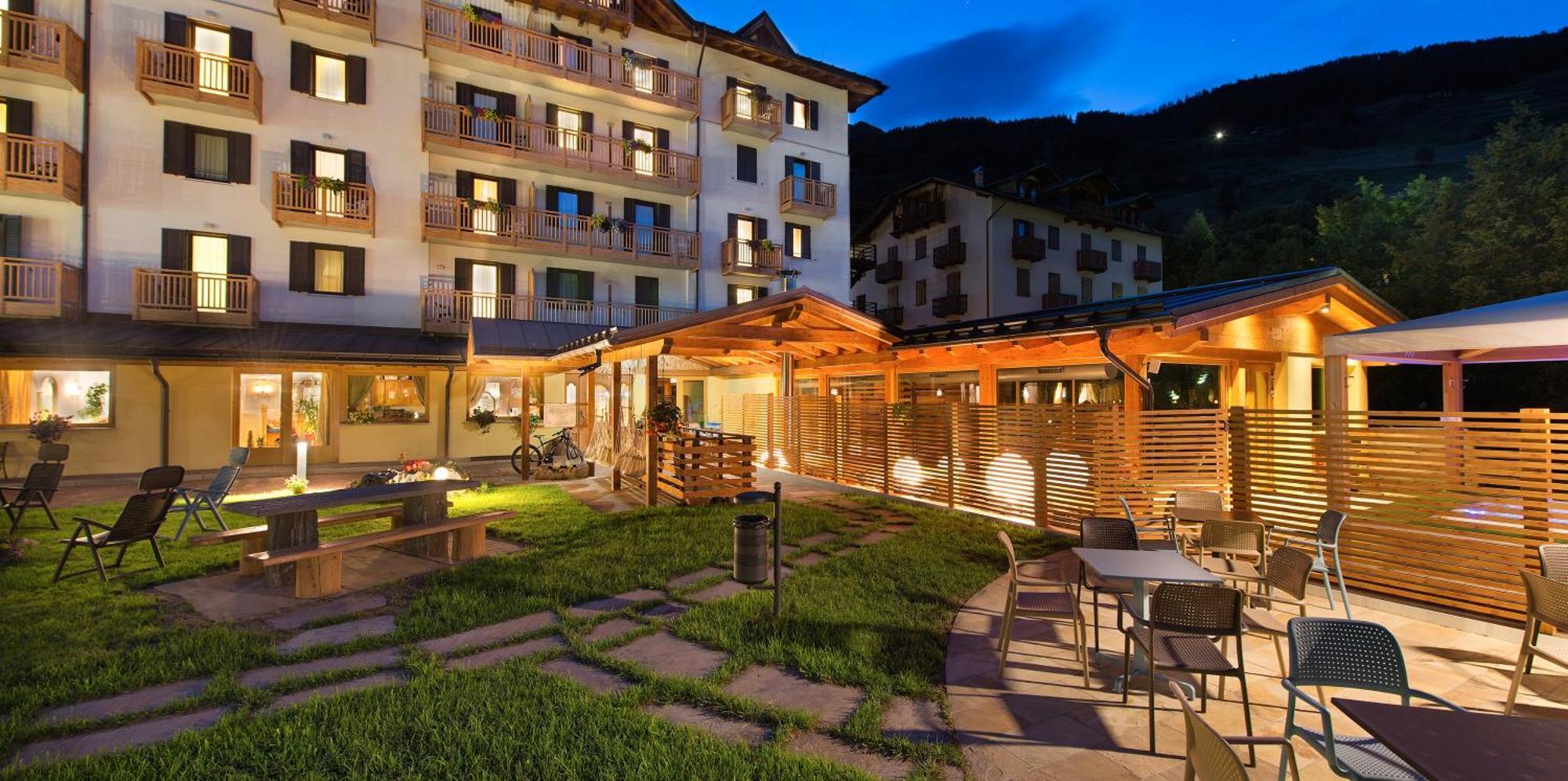 Hotel Cristallo Peio Dış mekan fotoğraf