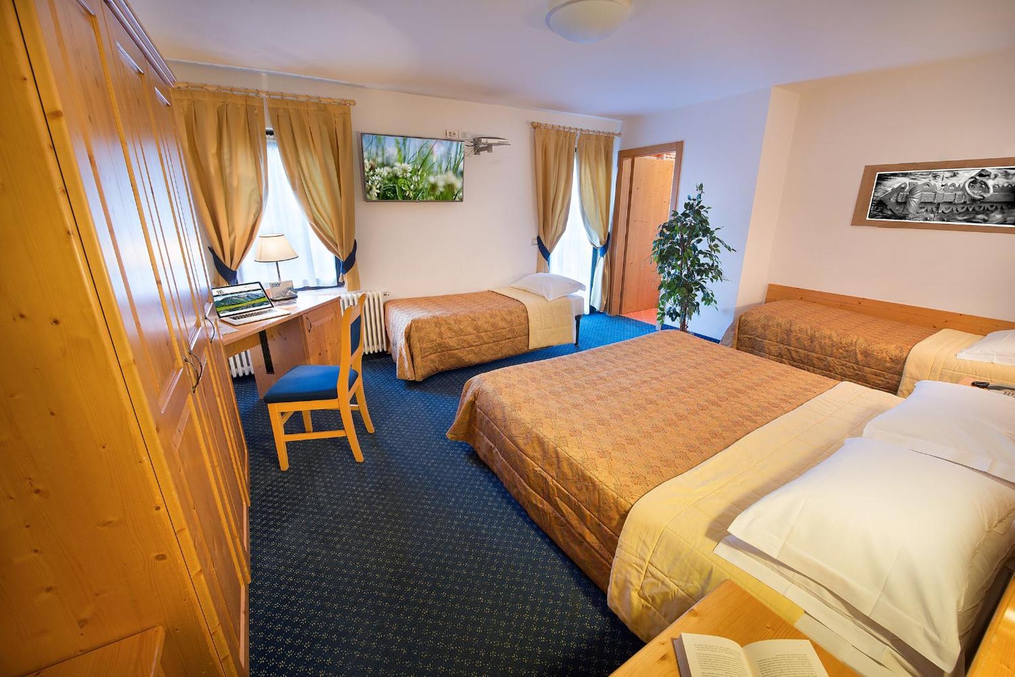 Hotel Cristallo Peio Oda fotoğraf